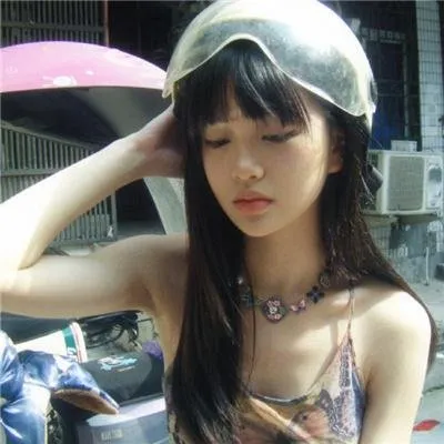 【大尺度惊悚】《深夜的FM》秀爱刘智泰：电台女主播在直播期间，家属却被变态杀手绑架的生死两小时