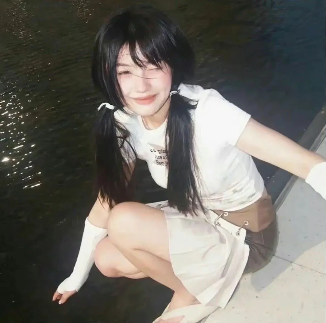 虚拟世界大乱斗《夏日大作战》热血动画：一家人齐心协力在网络世界拯救地球，夏日必看神作